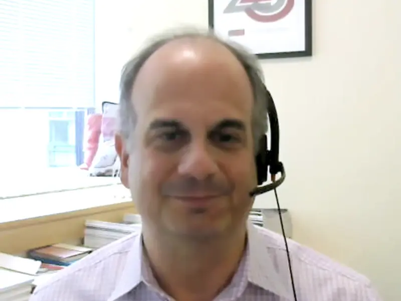 What are the major challenges in the treatment of SR-GvHD, and how can clinicians overcome these?